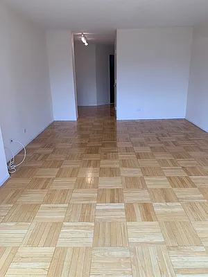 Rented by Vipler Realty | media 20