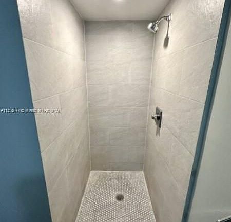 5th image of 1100 10th St APT 9