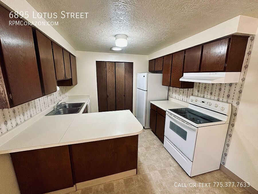6895 Lotus St, Reno, NV 89506 | Zillow