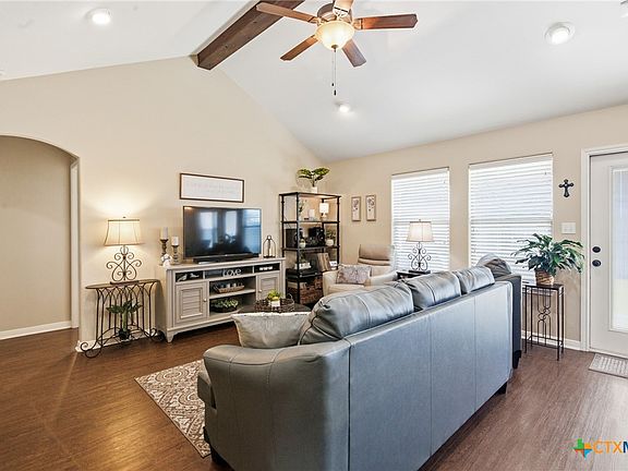3rd image of 317 Tuscany Dr