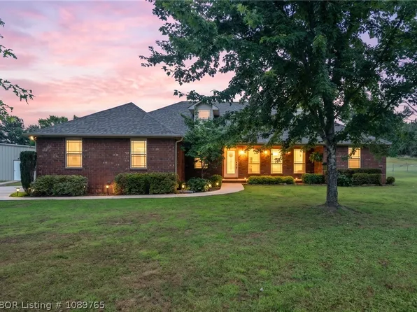 5829 Turtle Creek Dr, Ozark, AR 72949
