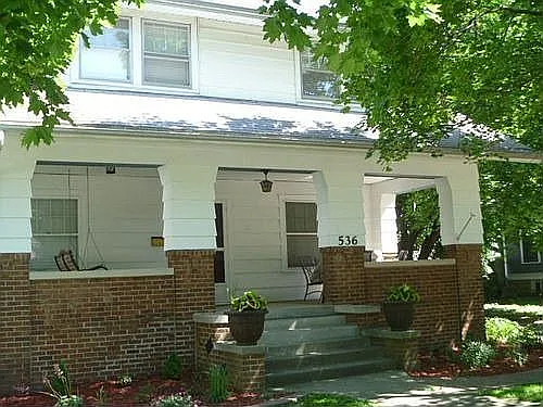 536 N Main St photo 1