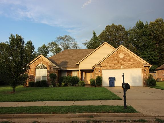 3rd image of 5876 Scott Farms Dr