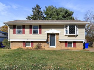 271 Pinoak Ln, Frederick, MD 21701