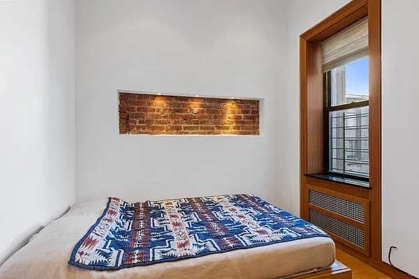 Sold by Corcoran | media 5