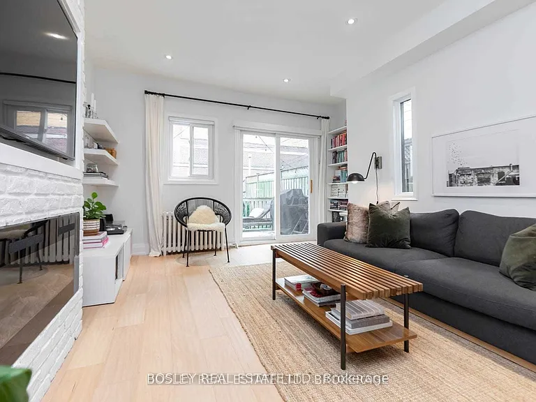 443 Shuter St — Photo 9