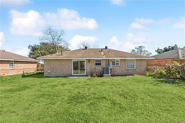 5068 Lyons Ct — Photo 11