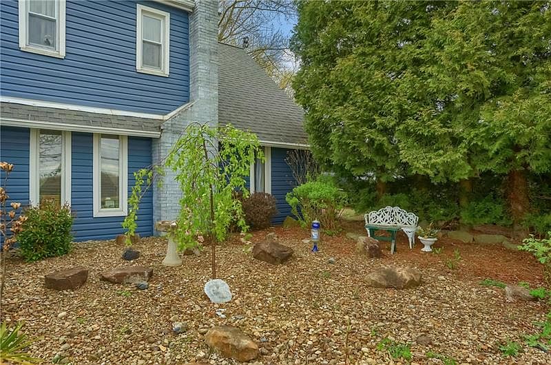 1018 Sunset Dr, Butler, PA 16001 Zillow