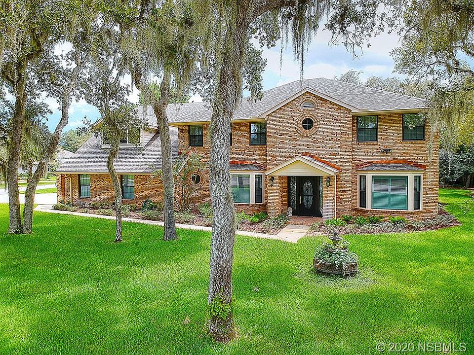 1st image of 802 Silk Oak Ct