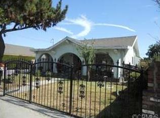 10360 Lorne St, Sun Valley, CA 91352