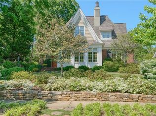 209 Cottage Pl, Charlotte, NC 28207