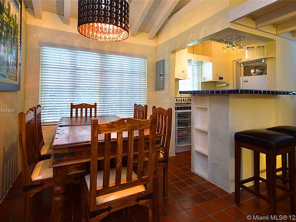 5th image of 1301 Milan Ave APT 2