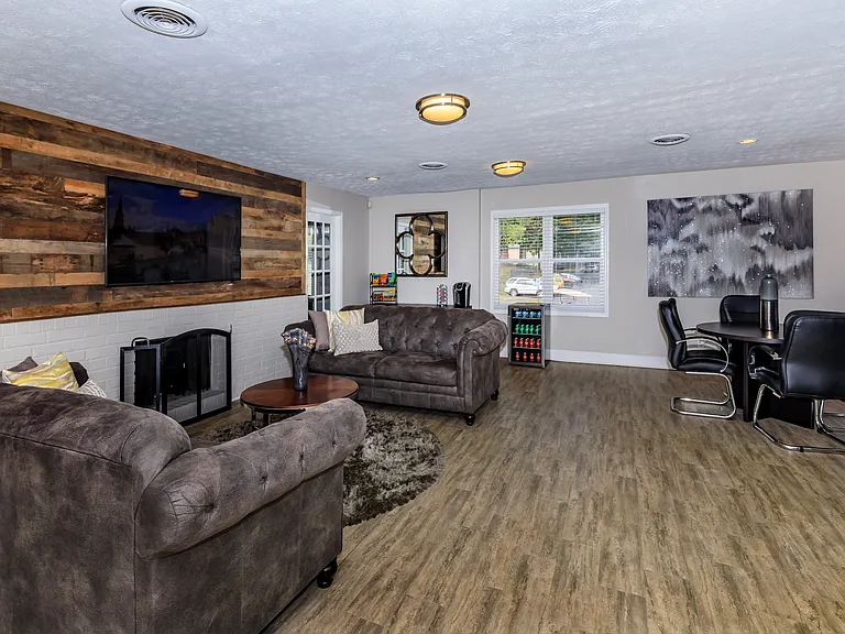 The Commons at Briarwood Park — Photo 14