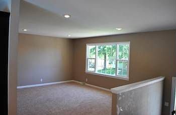 3rd image of 3242 Melody Ln