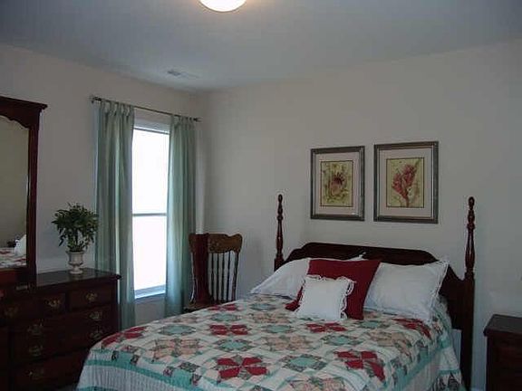 4th image of 5310 Argyll Ln