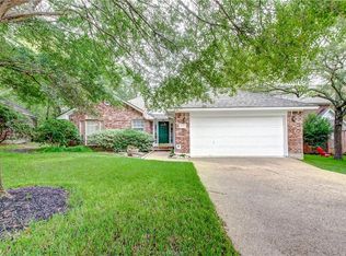 2709 Bayberry Ct, Bryan, TX 77807