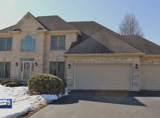 3801 King Richard Ct, St Charles, IL