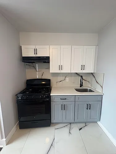 313 Market St #4 Photo 1