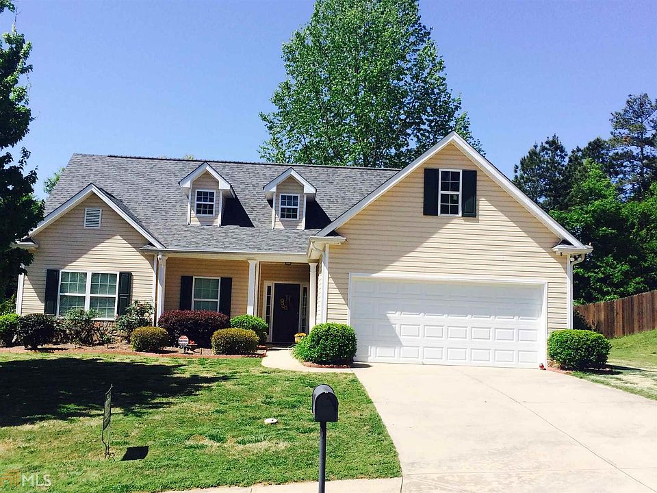 1st image of 51 Northwood Dr