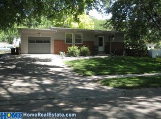 540 Northborough Ln, Lincoln, NE 68505