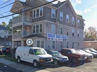 32 Meriden Rd FLOOR 2, Waterbury, CT 06705