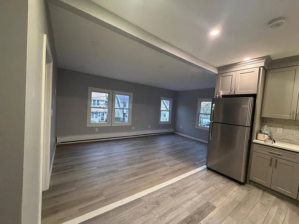 107-22 Monterey St #2