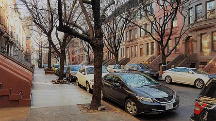 Rented by R New York