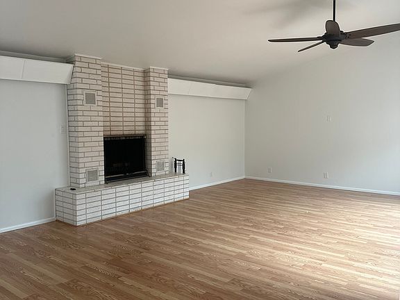 5th image of 7054 McCullough Ave