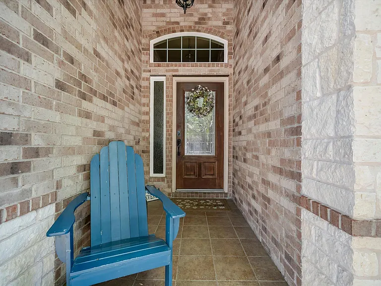 13717 Long Shadow Dr — Photo 3