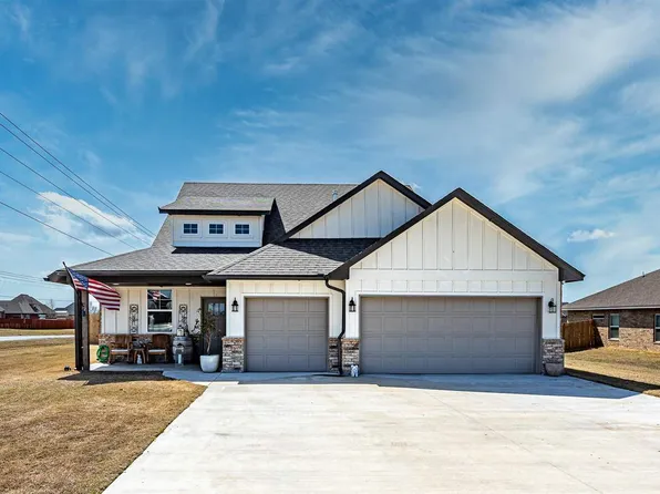 5979 NE Yorktown Ct, Elgin, OK 73538