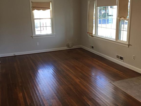 5th image of 2820 Greenway Ave