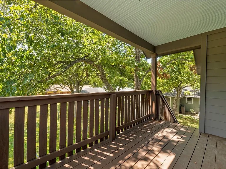 7505 Grover Ave #GARAGE B — Photo 5