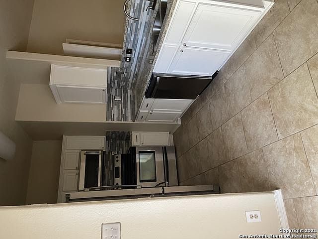 1st image of 4115 Saint Charles