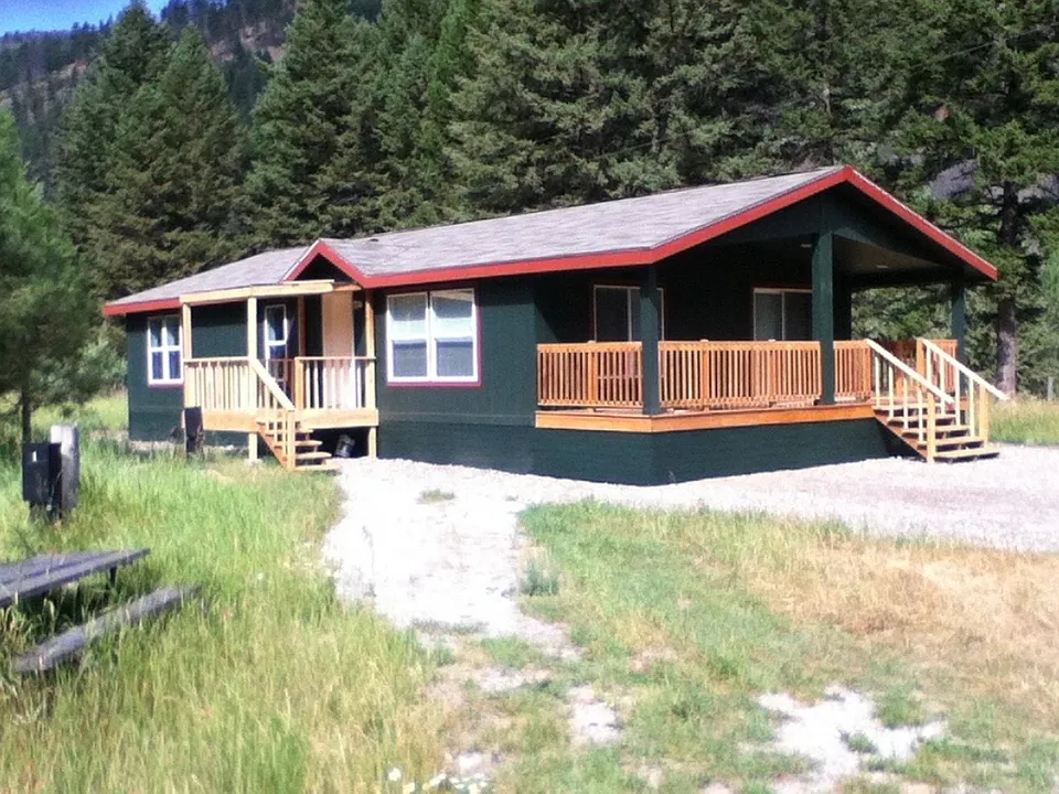 1057 Rock Creek Rd