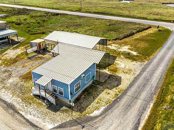 2nd image of 7812 Seaside Dr