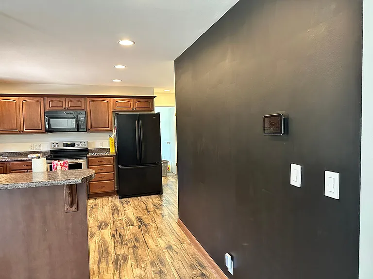 16720 Wild Cherry Dr — Photo 5