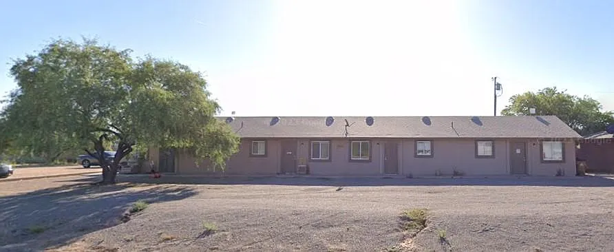 4035 N Estrella Rd #2