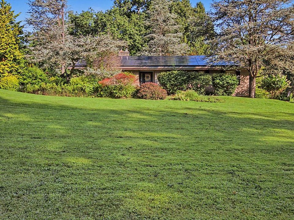 1st image of 27 Reed Rd