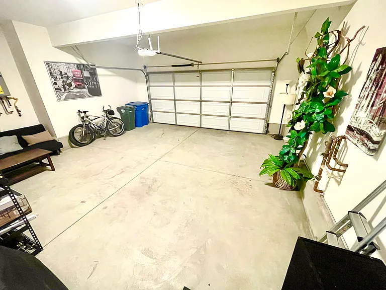 10775 Delphinium Dr — Photo 24