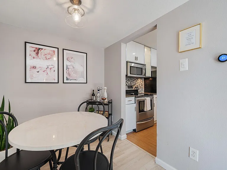 4211 Holland Ave #211 — Photo 11