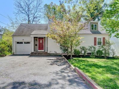 11 W View Rd, West Orange, NJ, 07052