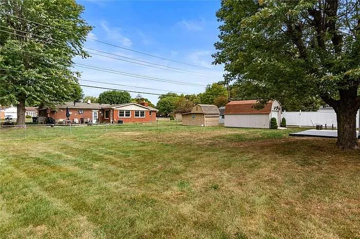 Building Photo - 6904 W Lockerbie Dr