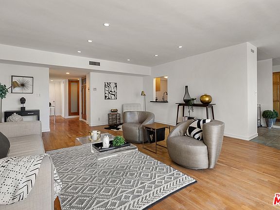 4th image of 7309 Franklin Ave APT 404