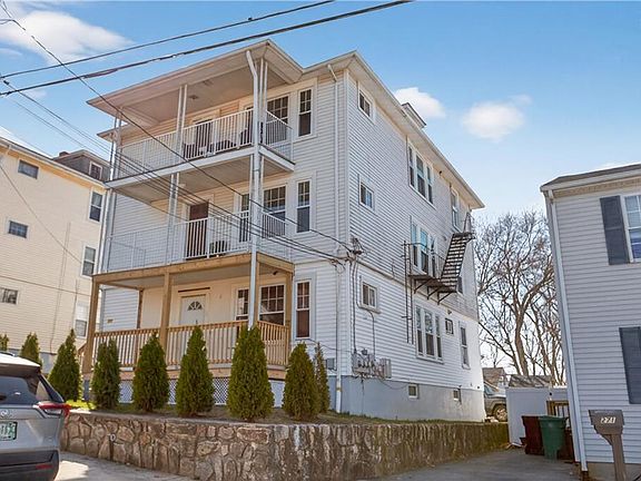 2nd image of 277 Ward St