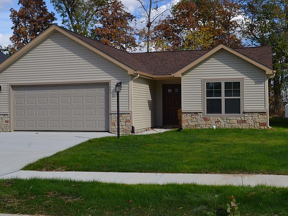 3rd image of 601 S Valley River Dr