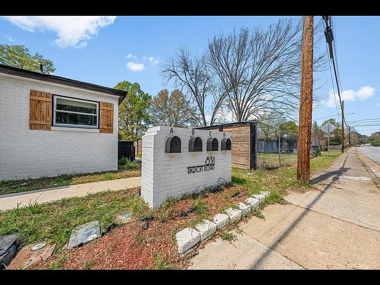 831 Rigdon Rd #C — Photo 4