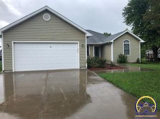 658 NW Williams St, Topeka, KS 66608