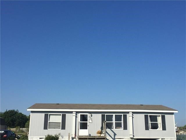 1st image of 530 Creeks Landing Dr