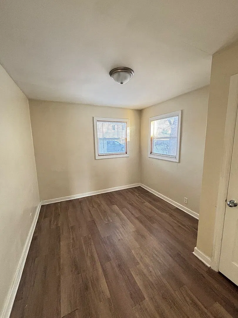 425 E Campbell Ave — Photo 4