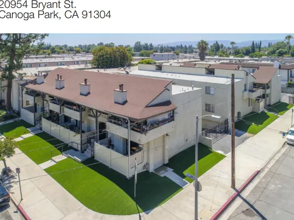 20954 Bryant, 20954 Bryant St #17, Canoga Park, CA 91304